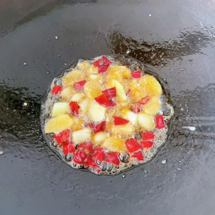 黄花菜烩猪肚 第 12 步