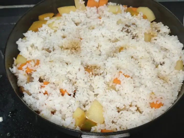 牛肉土豆南瓜烩饭 第 4 步