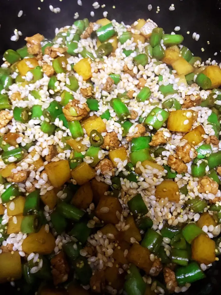 豆角土豆焖饭 第 7 步