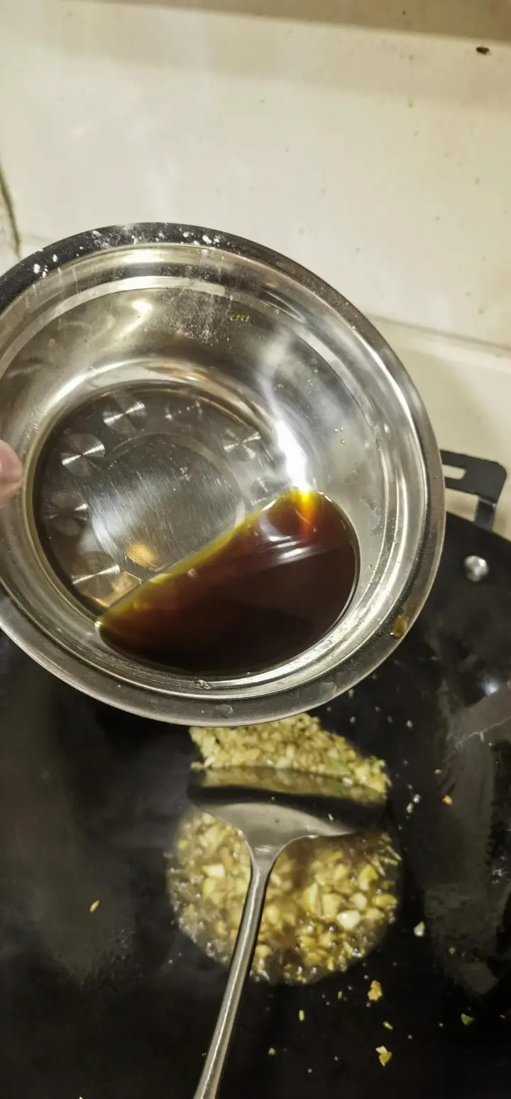 蒜蓉蚝油生菜 第 5 步