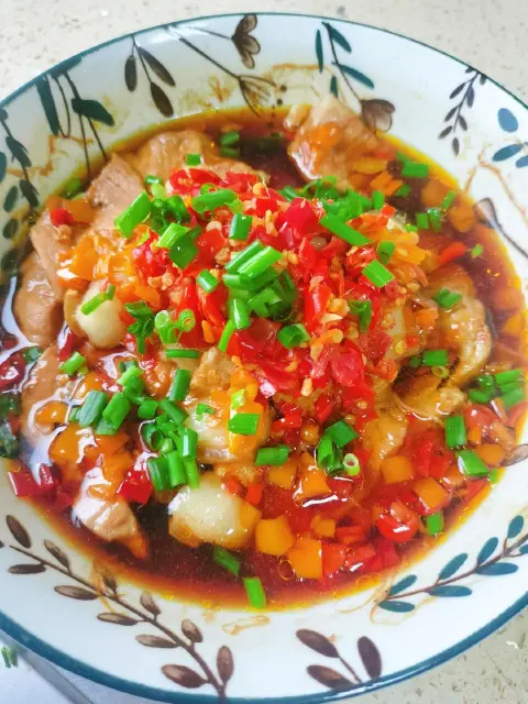 蘑菇蒸肉