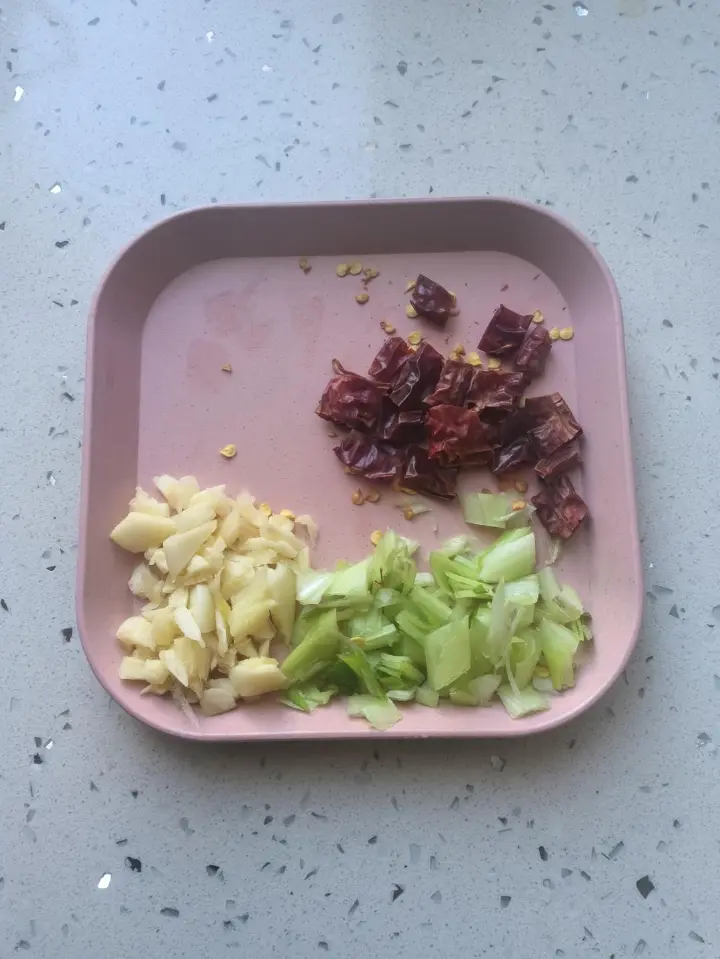 白菜炒木耳 第 4 步