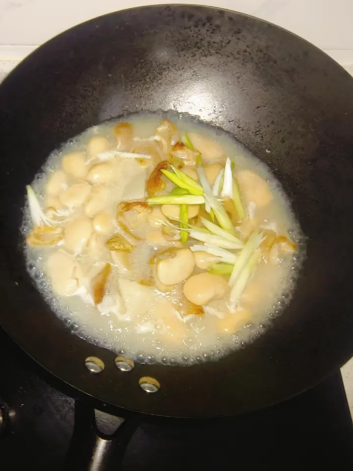 猪皮炖白芸豆 第 9 步