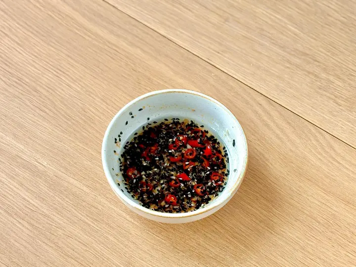 核桃仁拌菠菜 第 7 步