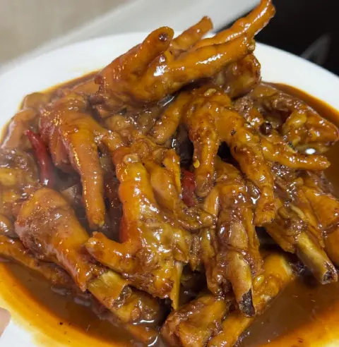 红烧鸡爪