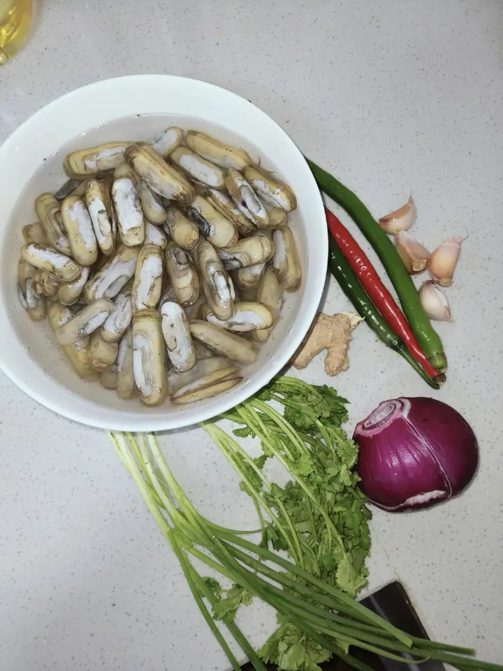 辣炒蛏子 第 2 步