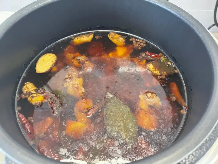 牛肋骨炖白萝卜 第 10 步