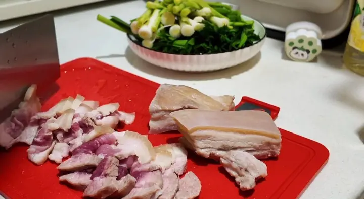 回锅肉 第 3 步