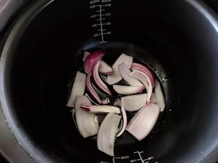番茄土豆炖牛肉 第 2 步