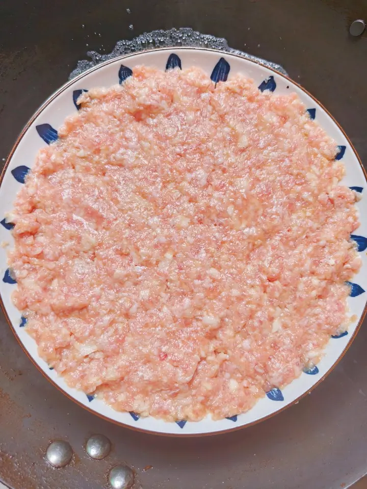 马蹄蒸肉饼 第 6 步