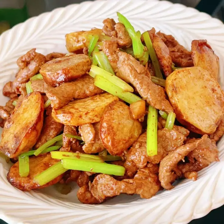 芋头炒猪肉 第 14 步