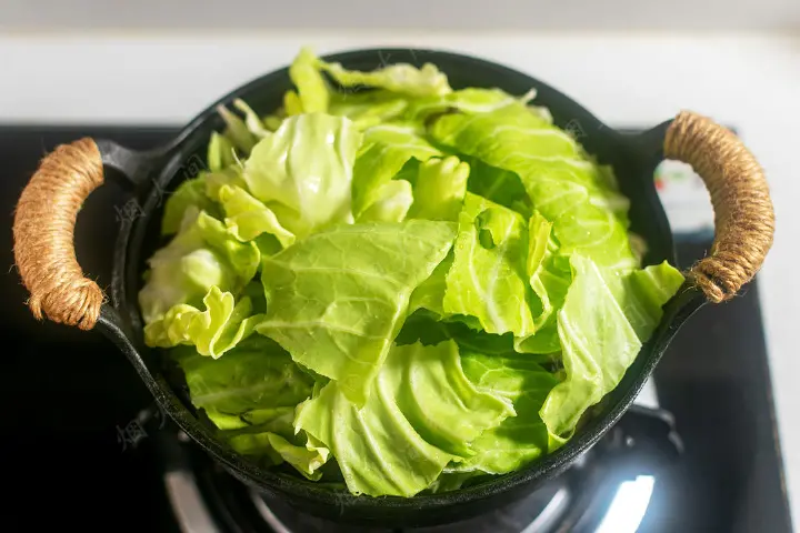 无水蔬菜鸡肉锅 第 7 步