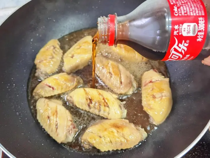 可乐鸡翅 第 5 步