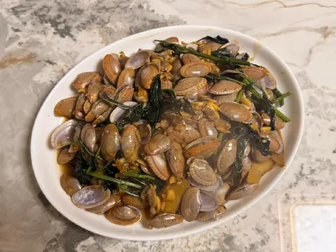 紫苏炒花甲
