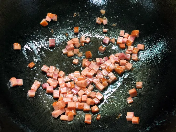 火腿虾皮豆腐羹 第 3 步