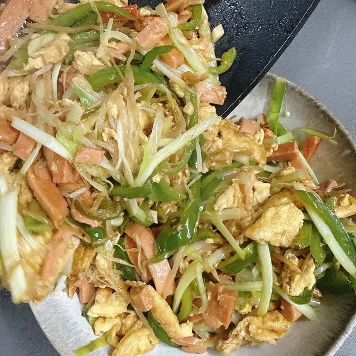 三丝火腿炒鸡蛋 第 16 步