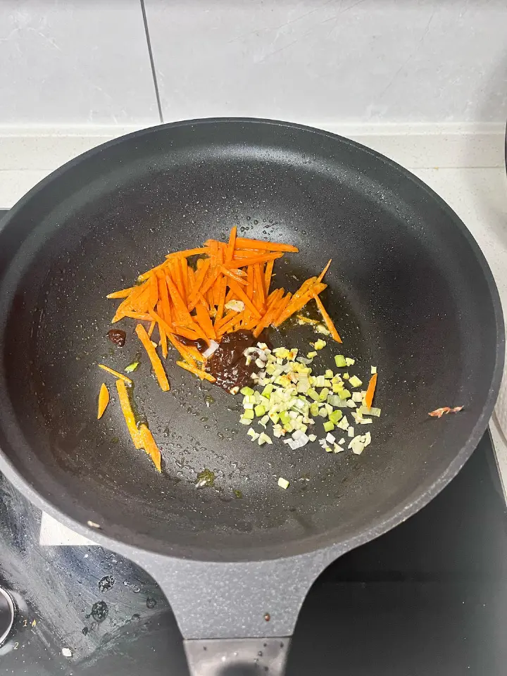 鱼香肉丝 第 6 步