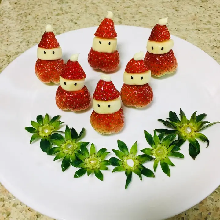 草莓圣诞老人 第 7 步