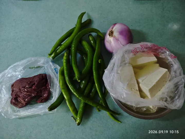 烧椒豆花牛肉 第 1 步