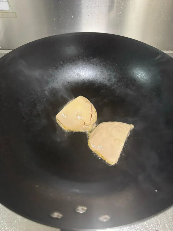 鹅肝煎牛排 第 4 步
