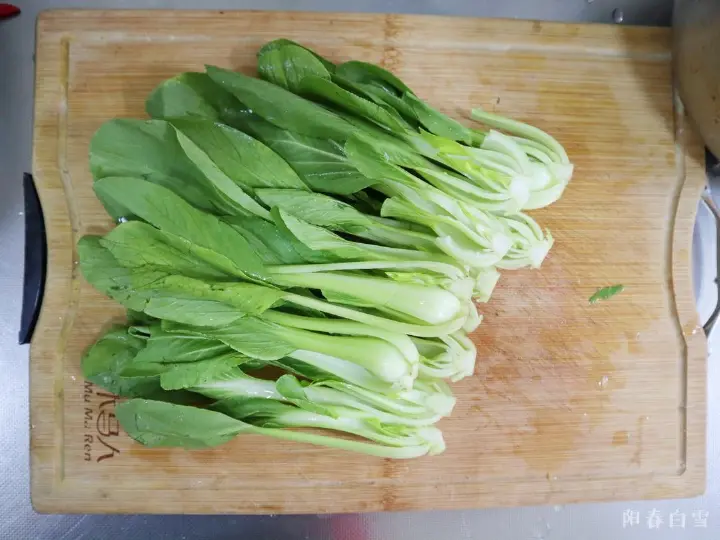 蚝油香菇青菜 第 2 步