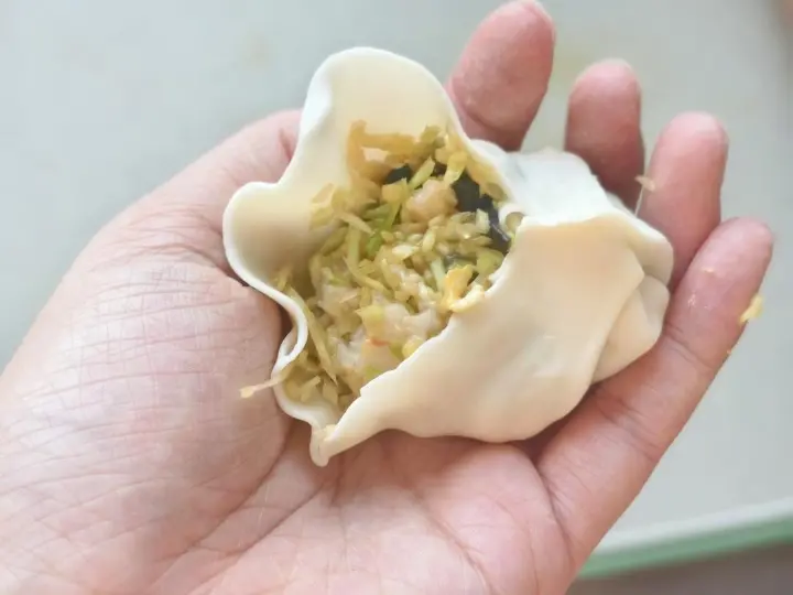 虾滑包菜水晶包 第 11 步
