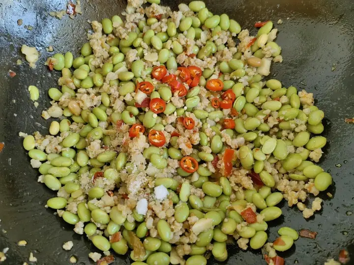 酱炒毛豆肉丁 第 8 步