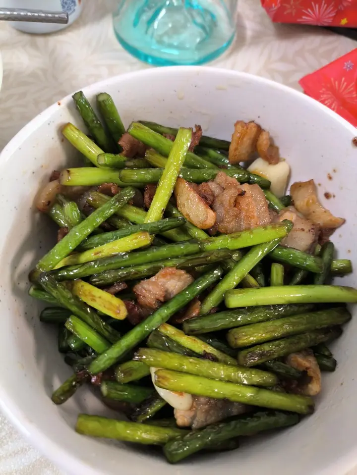 蒜薹炒肉 第 17 步