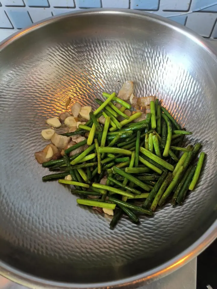蒜薹炒肉 第 15 步