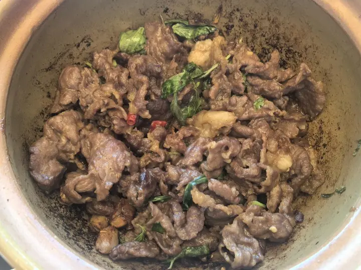 金不换沙茶牛肉 第 5 步