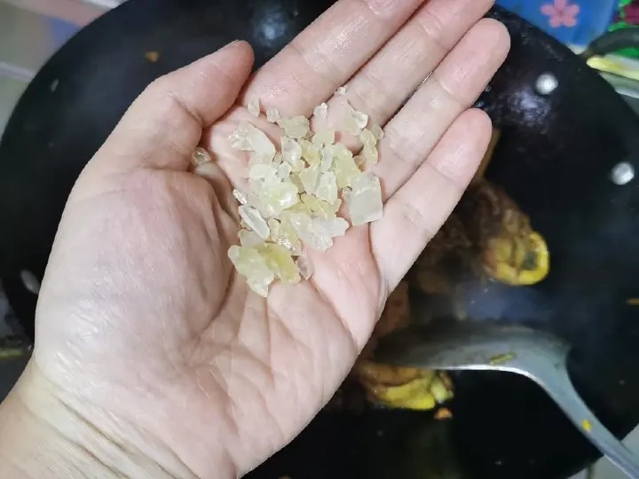 栗子香菇焖鸡 第 7 步