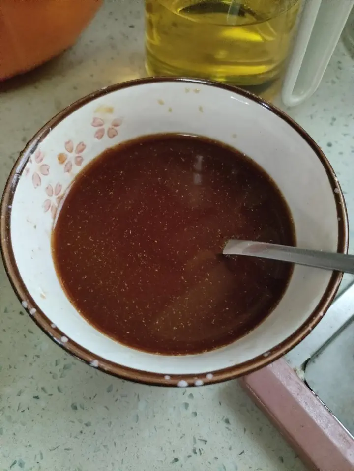 口蘑虾滑 第 3 步