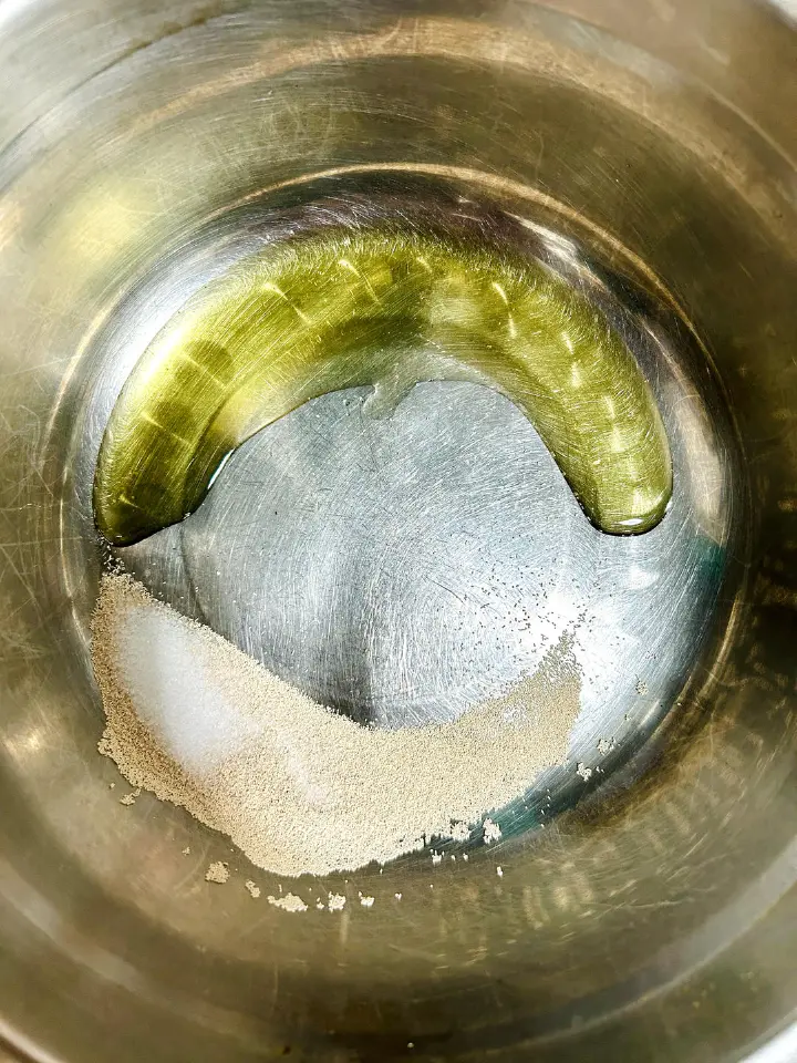隔夜发酵恰巴塔 第 1 步