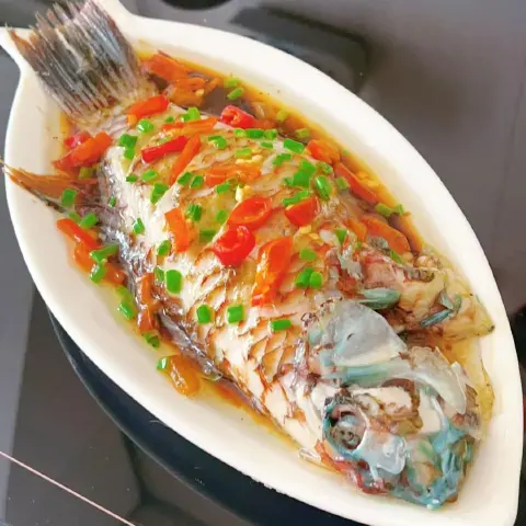 清蒸彩梅鱼