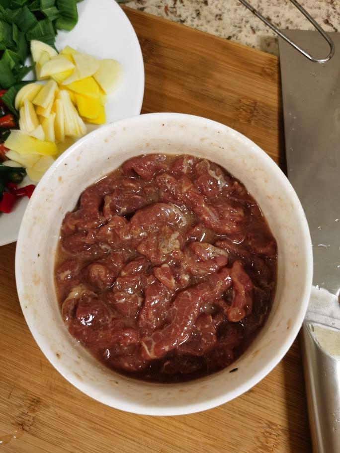 小炒黄牛肉 第 4 步