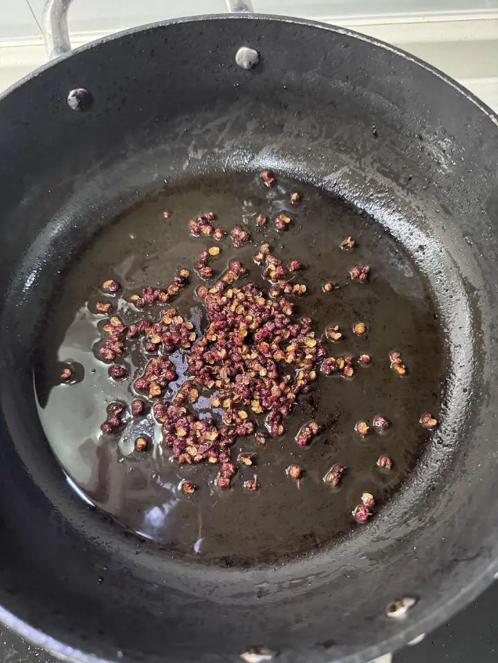干煸豆角 第 4 步