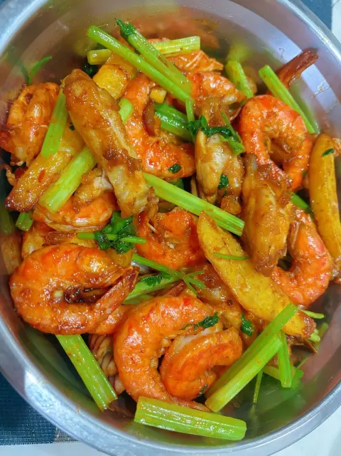 干锅鸡翅虾