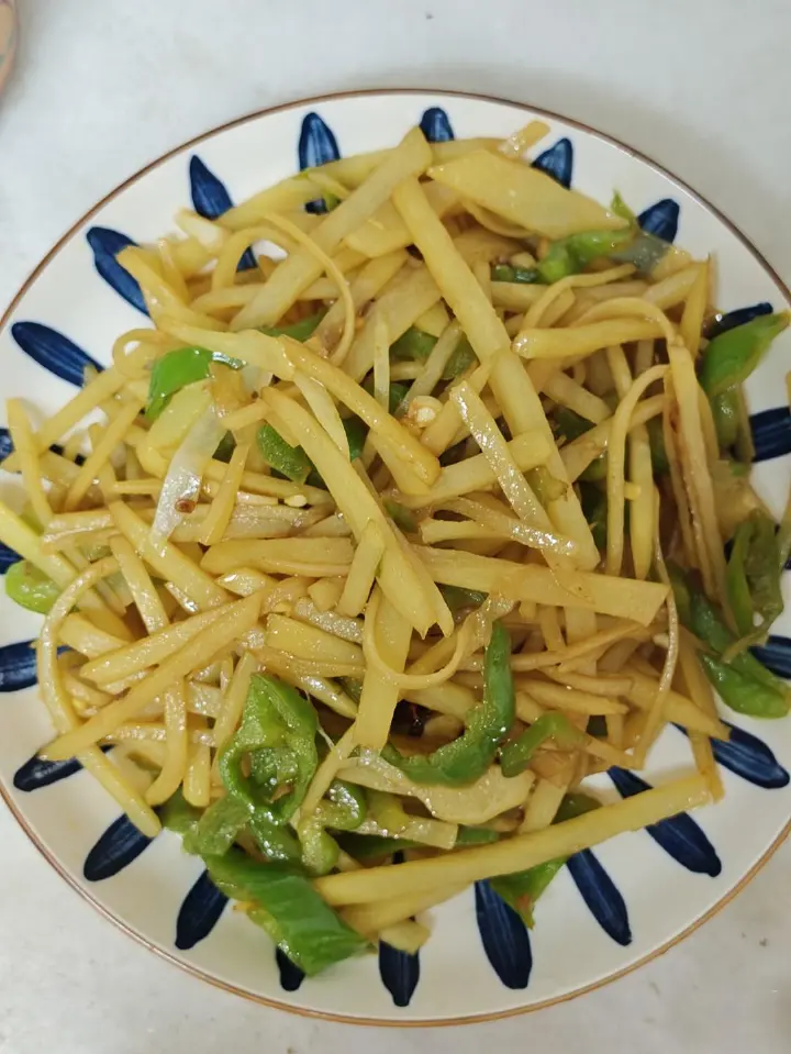 土豆丝炒青椒 第 4 步