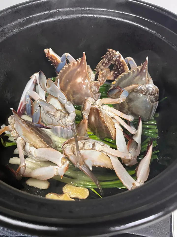 葱香海鲜锅 第 2 步