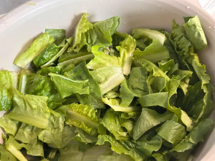 豆豉炒油麦菜 第 1 步