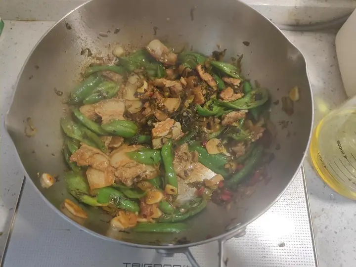 酸菜五花肉 第 8 步