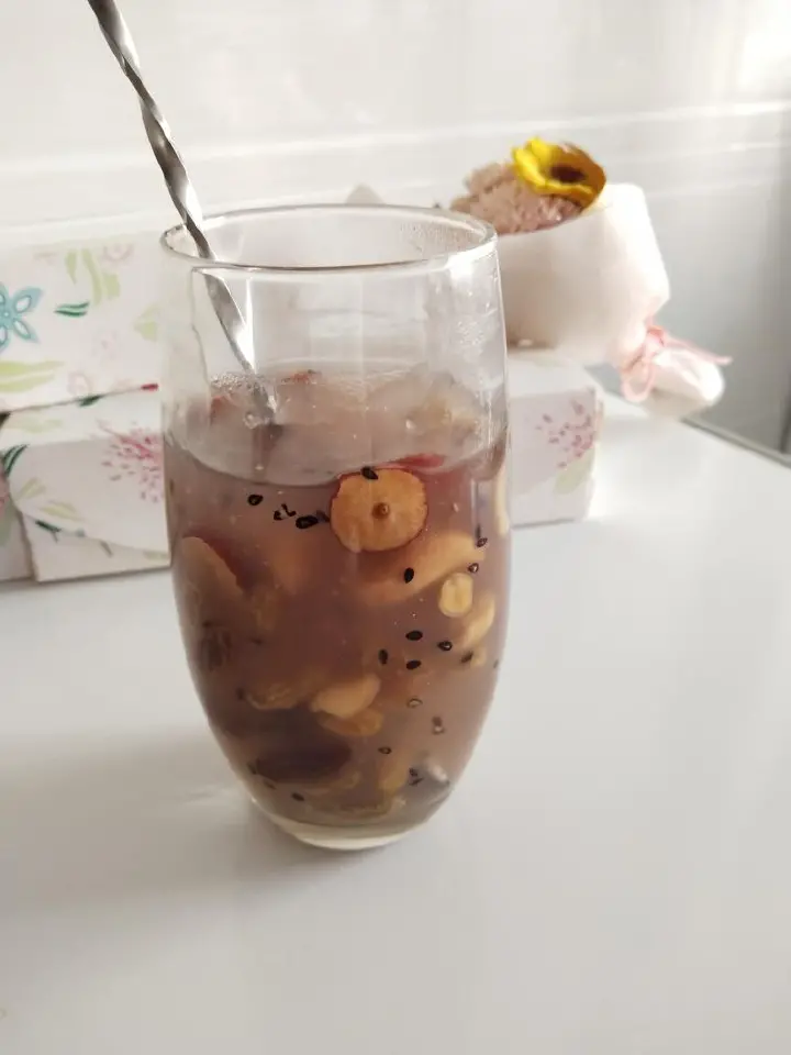 坚果藕粉羹 第 4 步