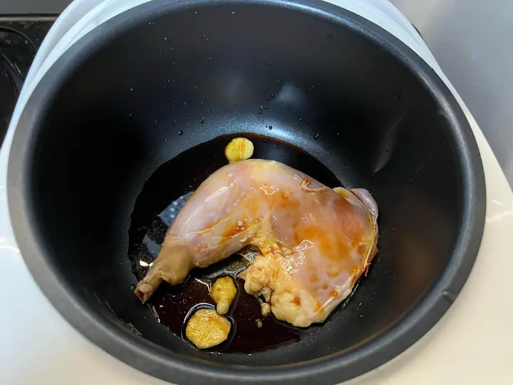 电饭煲豉油鸡腿 第 2 步