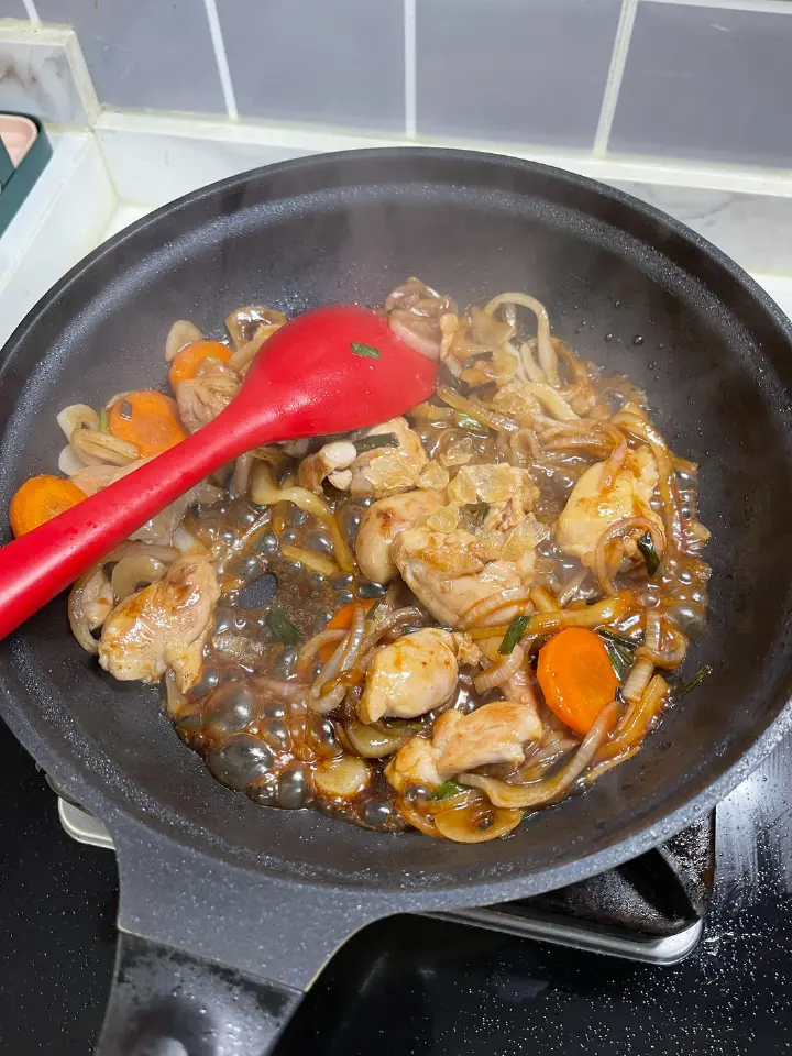 黄油焖鸡腿肉 第 9 步