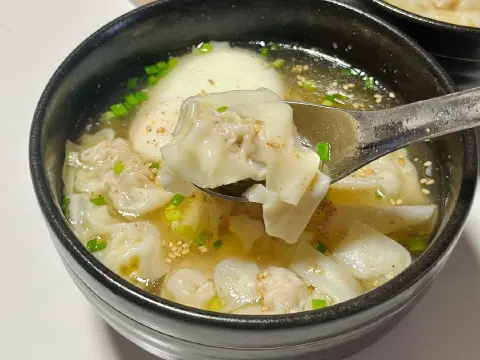窝蛋鸡汤云吞