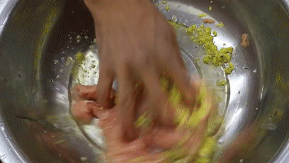 汆水丸子 第 3 步