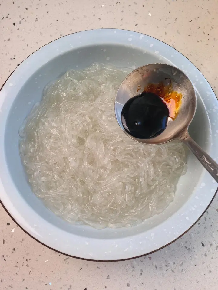 蚂蚁上树 第 7 步