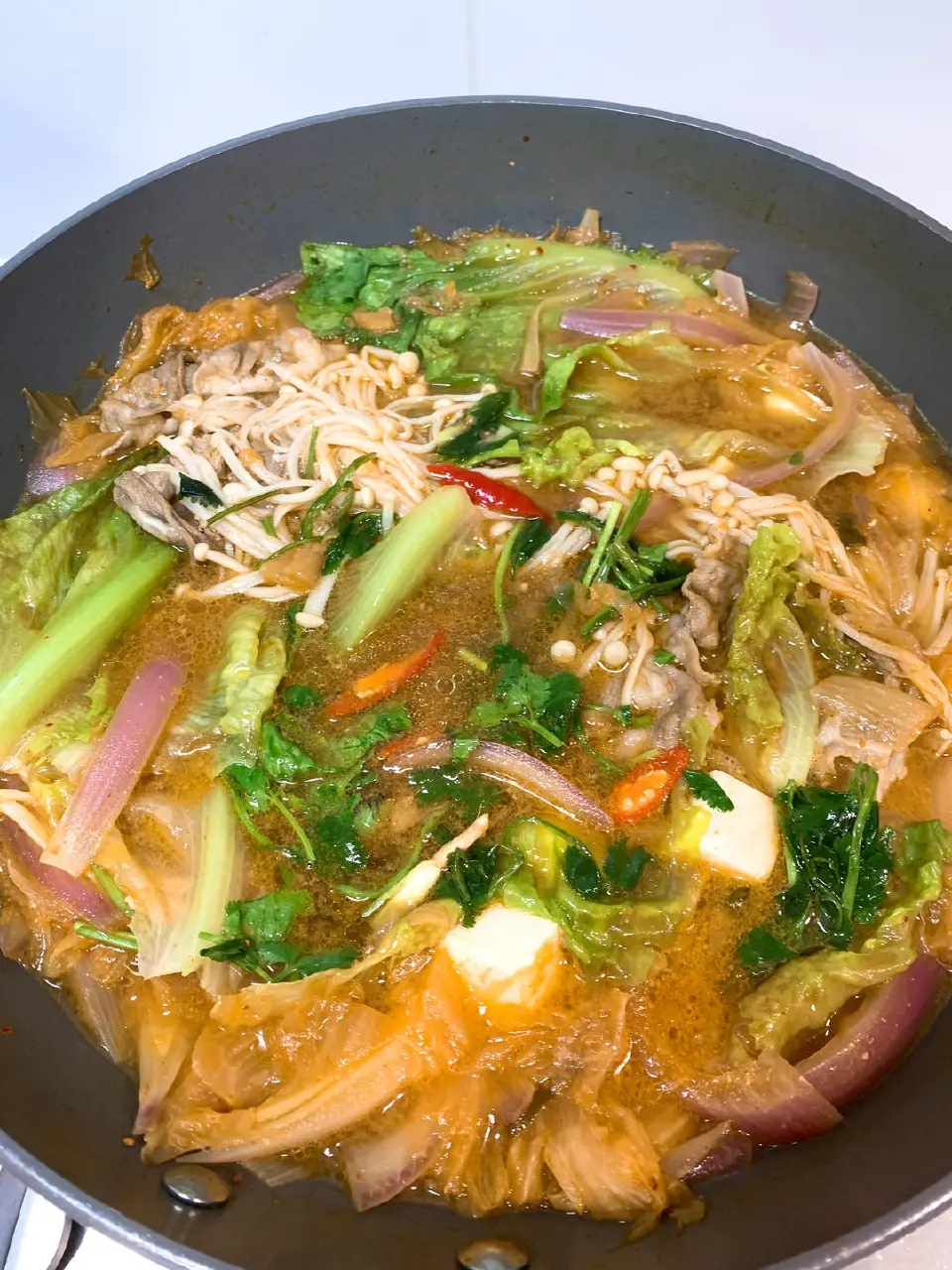 泡菜肥牛豆腐味噌汤成品图