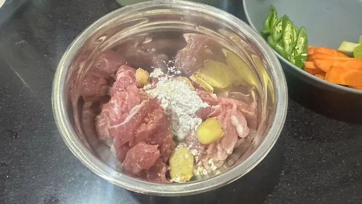杂菜炒肉 第 3 步
