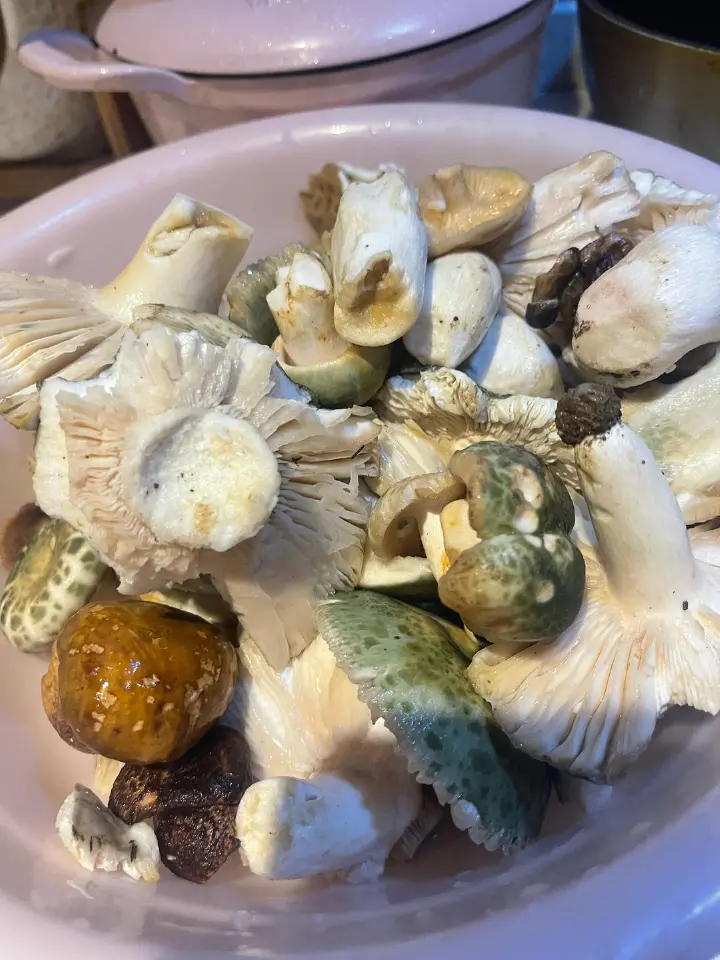 青椒炒青头菌 第 3 步